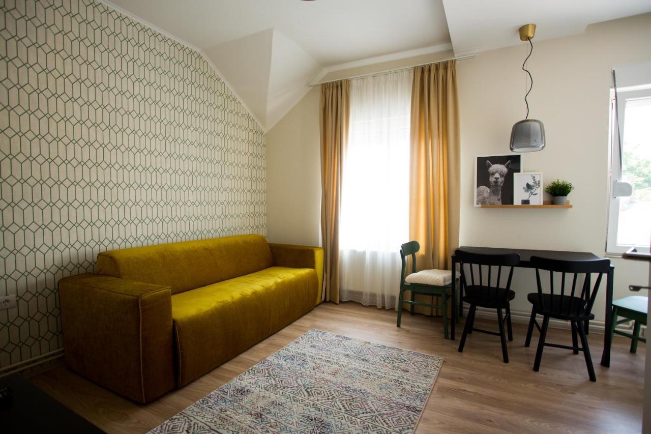 Apartman Zeka Paragvajac Apartment Subotica Exterior foto